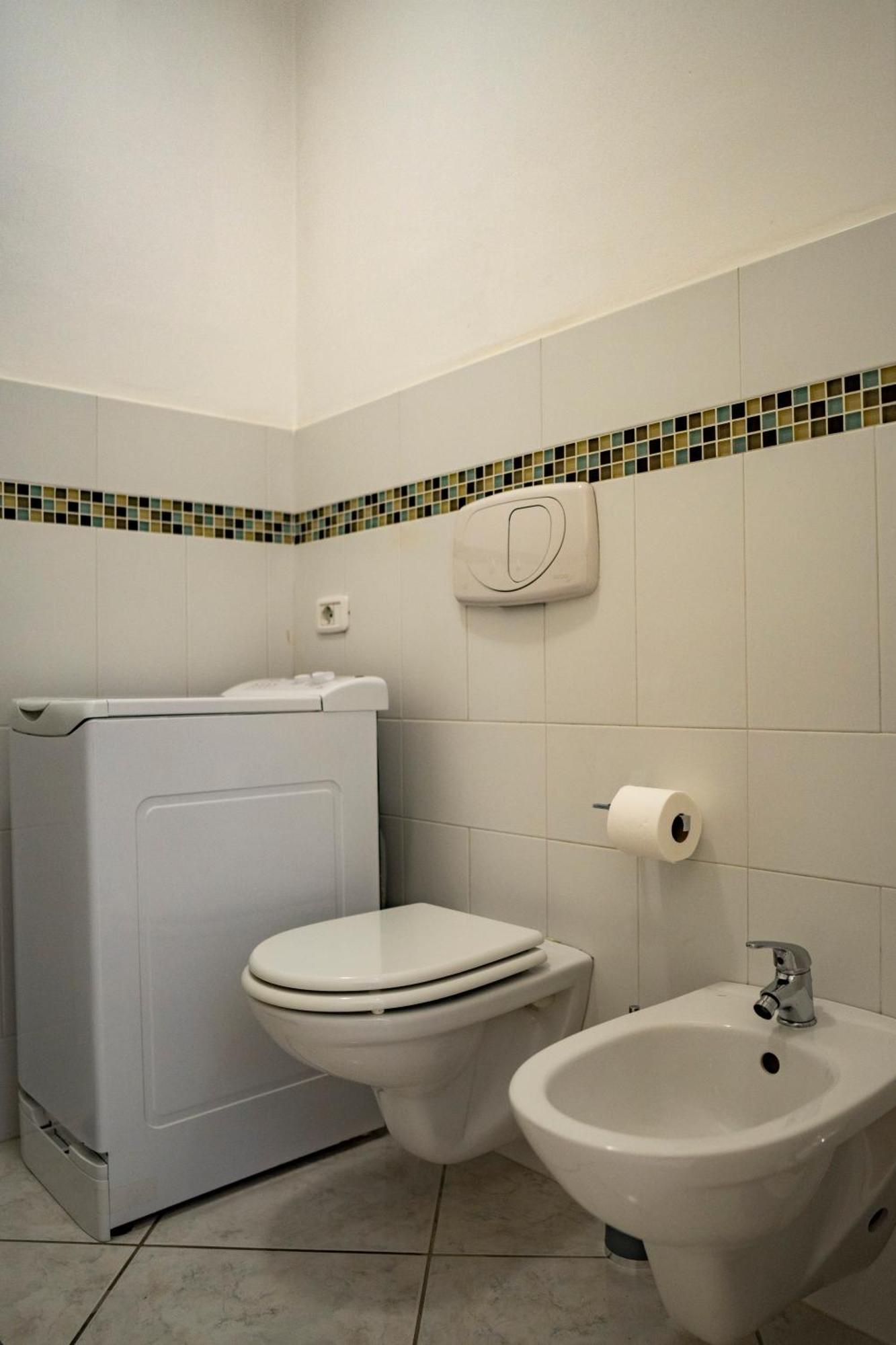 Casa Vacanze La Petite - Delizioso Bilocale A Due Passi Da Centro E Mare Porto Recanati Ngoại thất bức ảnh
