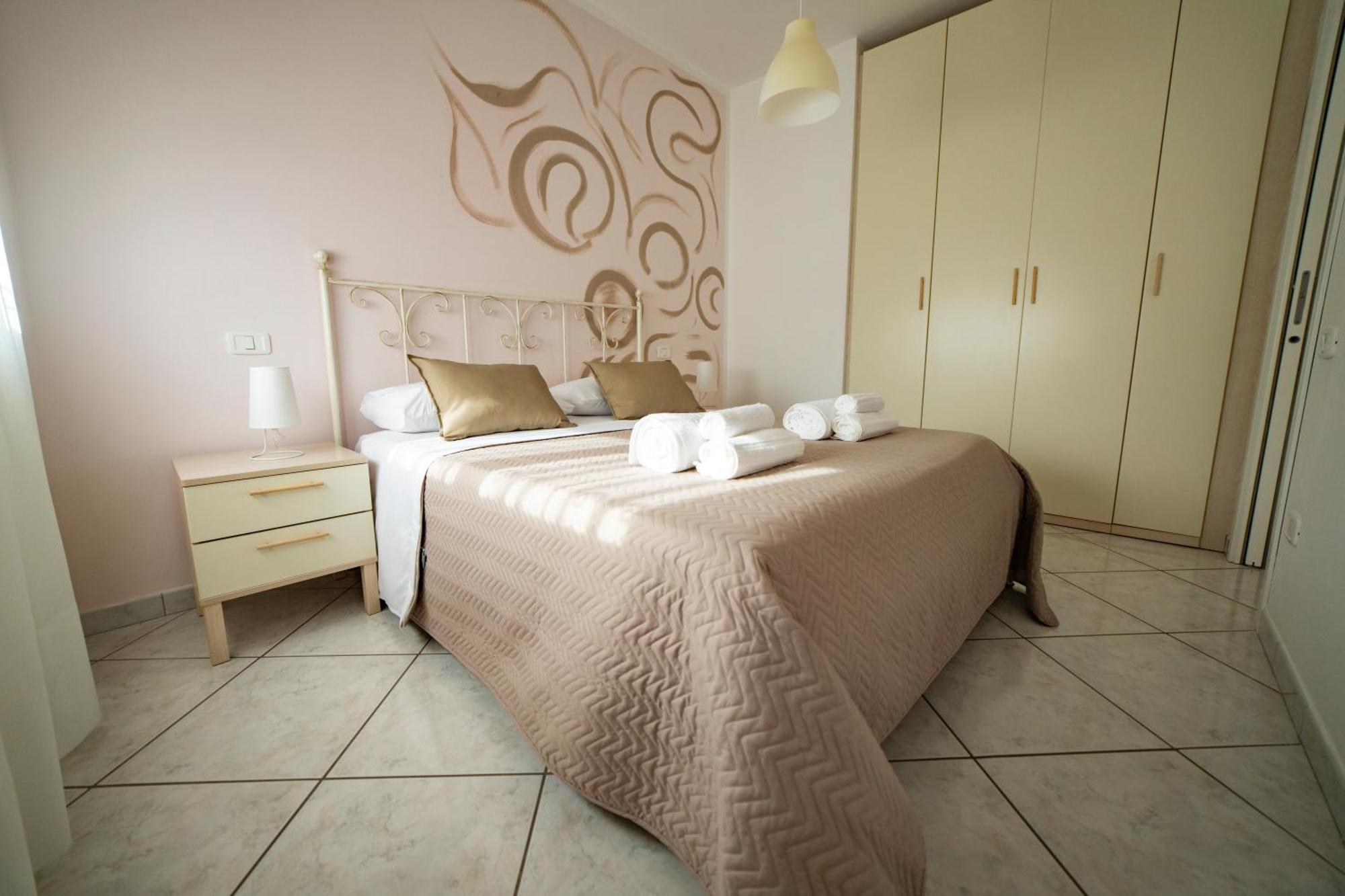 Casa Vacanze La Petite - Delizioso Bilocale A Due Passi Da Centro E Mare Porto Recanati Ngoại thất bức ảnh